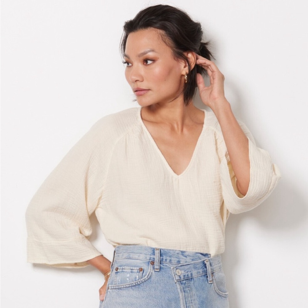 Evereve Top Women’s XS Linen Shirt